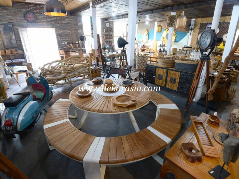 Showroom Gallery